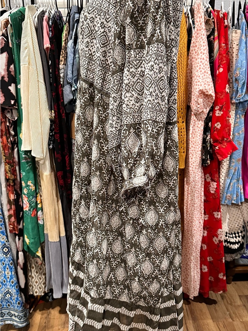 Daughters of India Jasmine Midi Dress in Charcoal - Picture 3 of 4